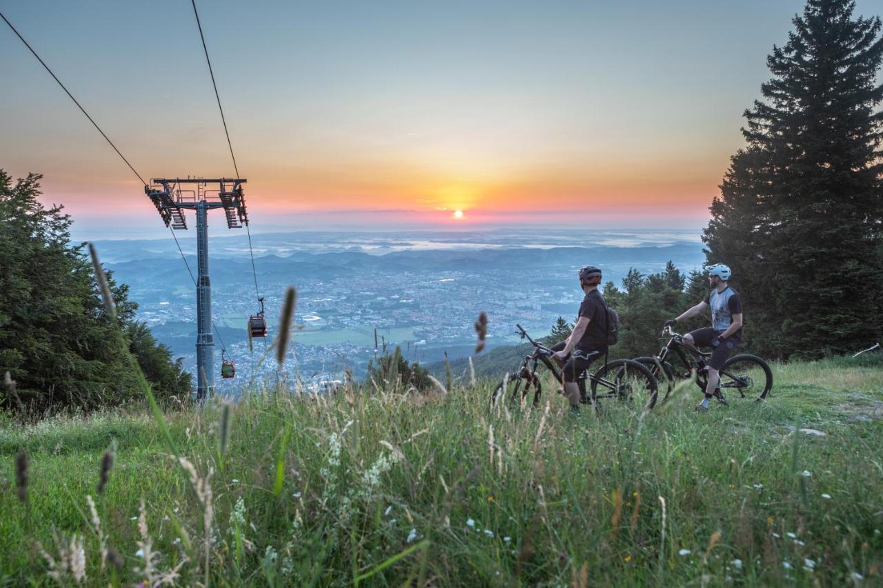 Pohorje Village Wellbeing Resort - Forest Hotel Videc ฮอชโกโปโอเรีย ภายนอก รูปภาพ