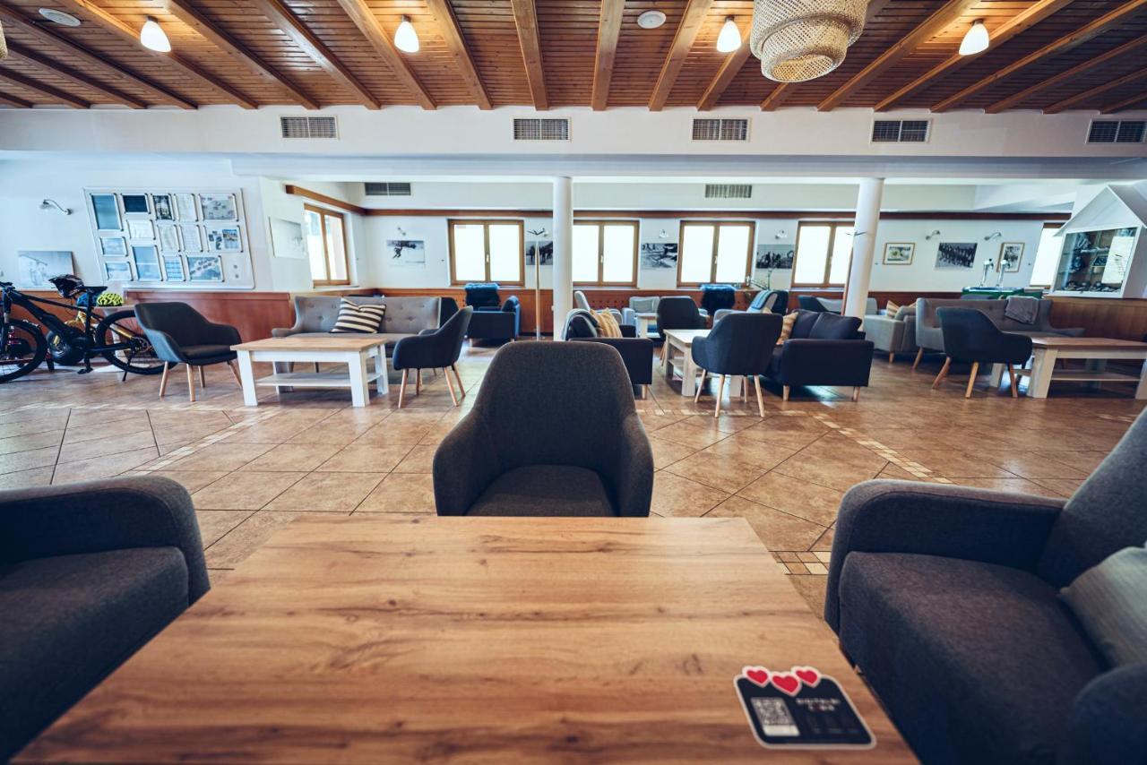 Pohorje Village Wellbeing Resort - Forest Hotel Videc ฮอชโกโปโอเรีย ภายนอก รูปภาพ