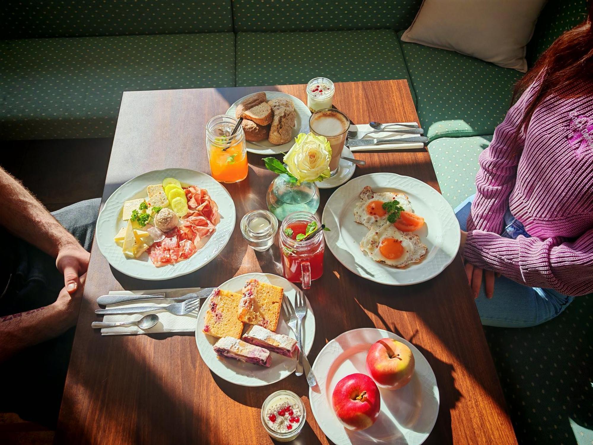 Pohorje Village Wellbeing Resort - Forest Hotel Videc ฮอชโกโปโอเรีย ภายนอก รูปภาพ