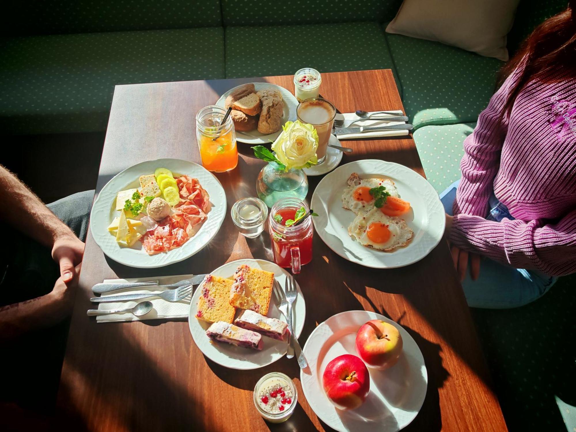 Pohorje Village Wellbeing Resort - Forest Hotel Videc ฮอชโกโปโอเรีย ภายนอก รูปภาพ